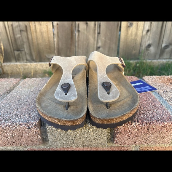 Gizeh Birkenstock 
Tabacco Brown - Picture 5 of 11